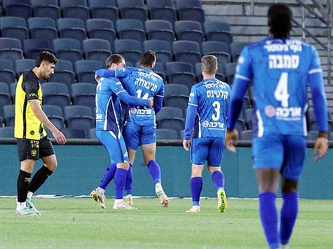 <STRONG>טבריה עולה ליתרון בטדי! (צילום: אלן שיבר)</STRONG>